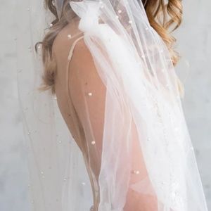 Evony Veil - Pearl